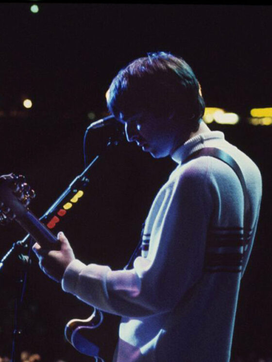 Oasis, photo by Jill Furmanovsky OA Knebworth 10 Aug 96