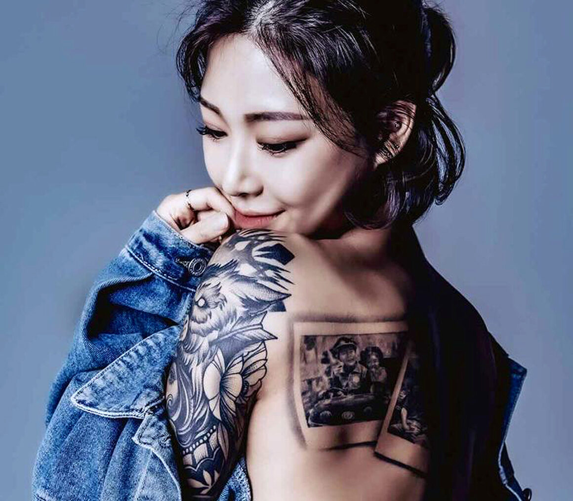 Korean tattoo artists small simple stylish line tattoos change our  impression of getting inked  SoraNews24 Japan News