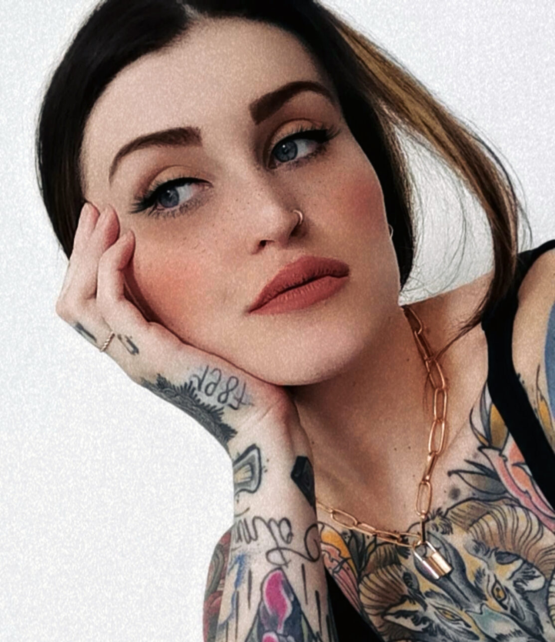 Amy, the German girl who is just crazy about Neo Traditional - Tattoo Life
