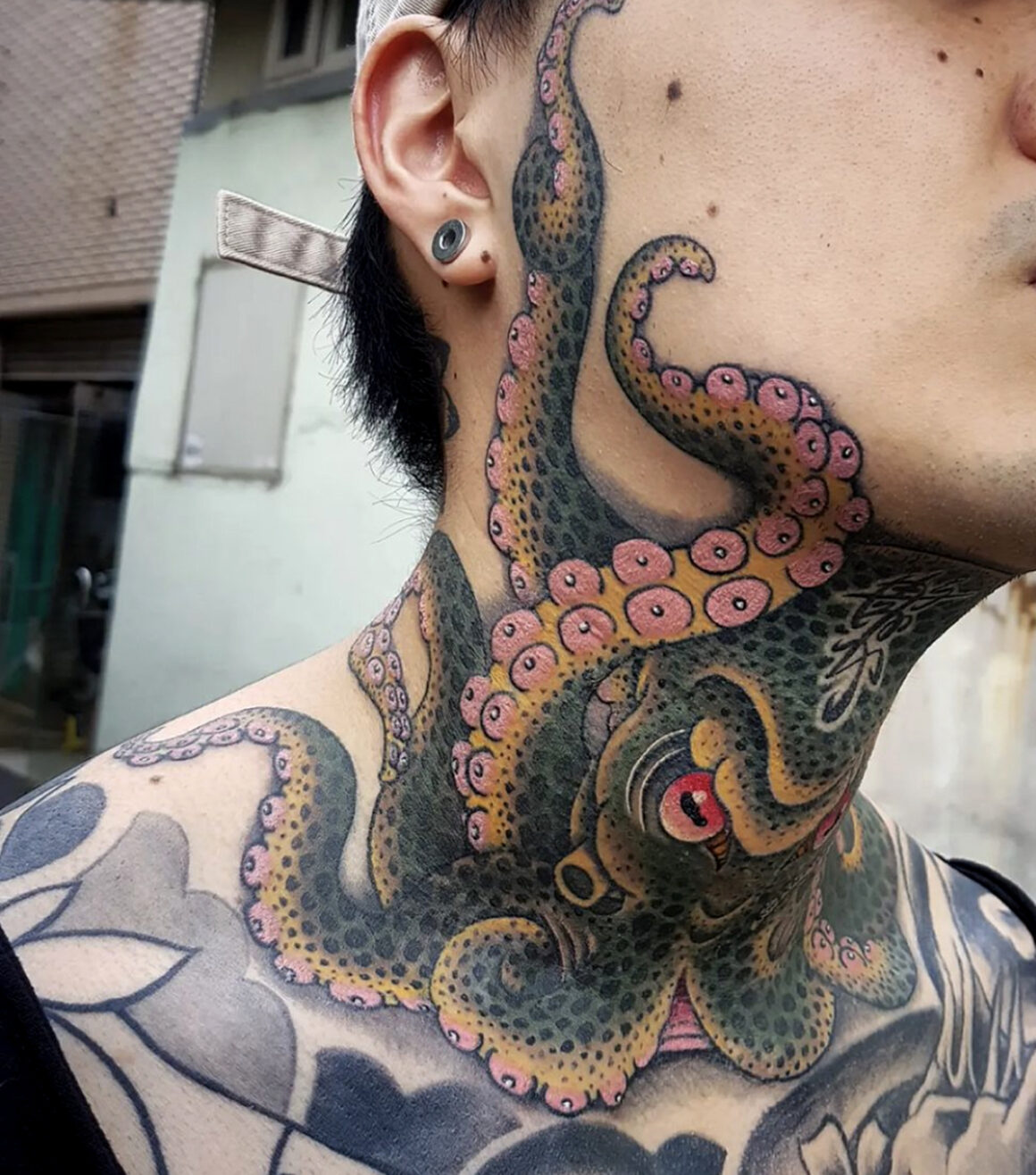 finished up this traditional octopus tattoo @certifiedtattoostudios 🖤 . .  #traditionaltattoo #tattootraditional #usatattoo #top_class... | Instagram