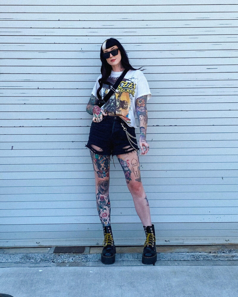 Meghan Ceallaigh, a tattooed girl colourful and bright - Tattoo Life