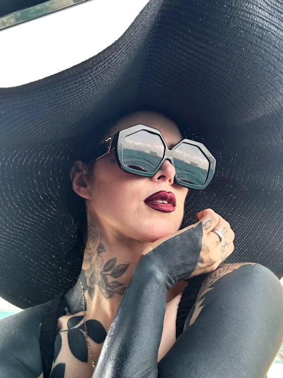 Kat Von D, tattoo artist, @thekatvond